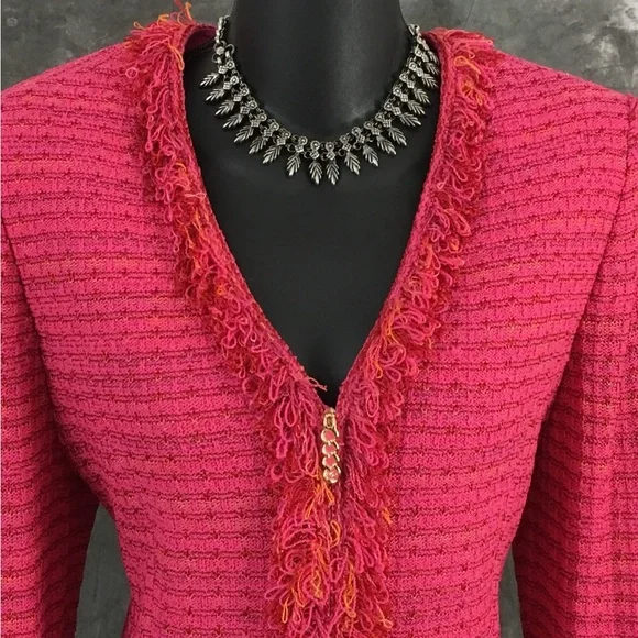 Pink Knee-Length Pencil Skirt suit - Picture 3 of 5